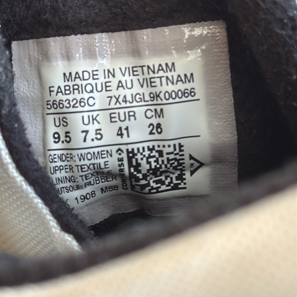 CONVERSE Chuck Taylor All Star Gr82 Heeled Boot In White - Picture 11 of 15